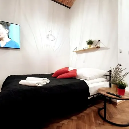 Old Town Apartment Lubicz Street L2A-3